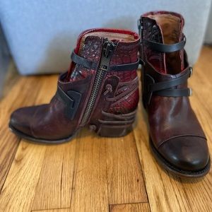 Wine multi booties from freebird by Steven size 9